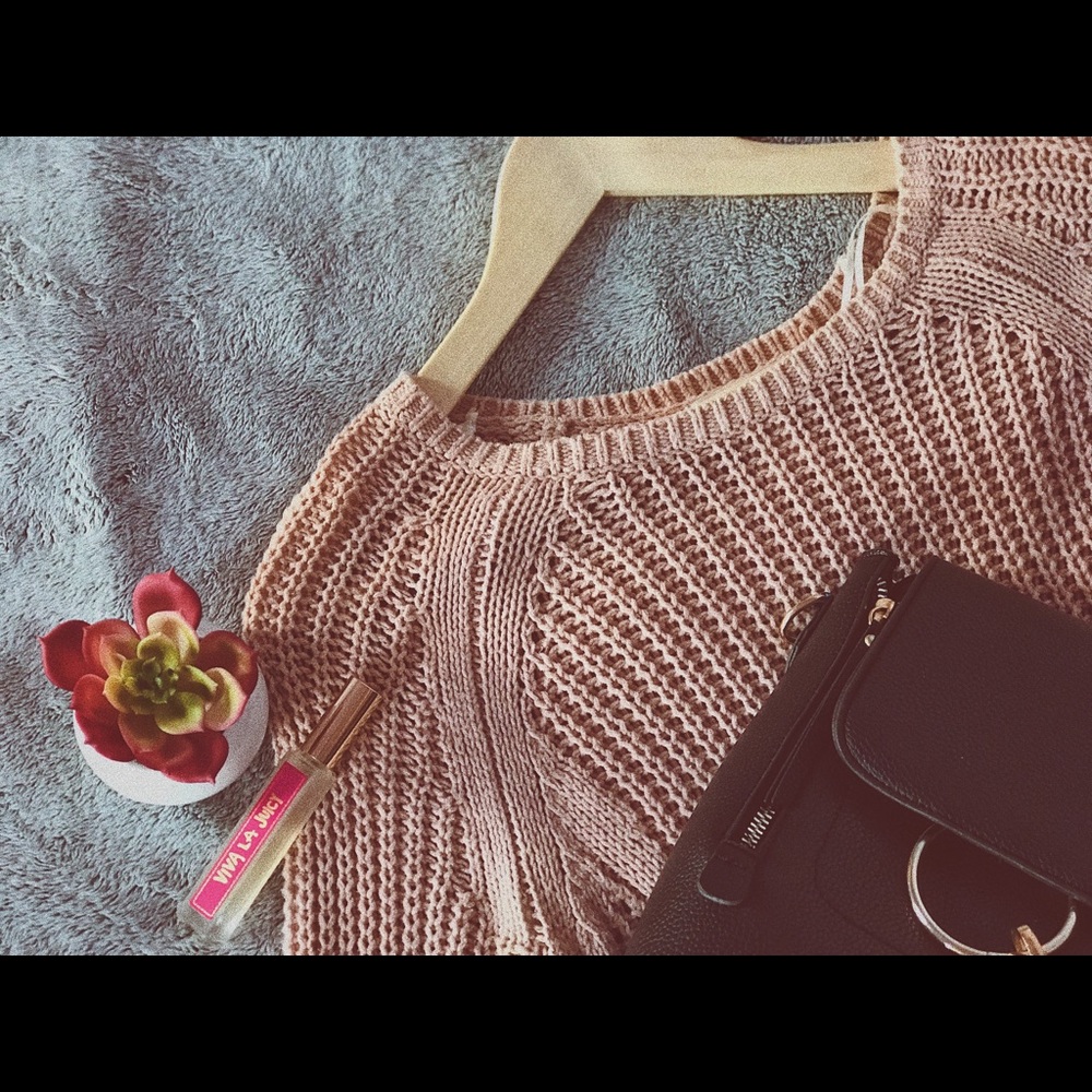 H&M | Crew Neck Cozy Sweater